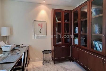 Sewa Apartemen Senayan City Residence Jakarta Pusat - 3+1 BR Full Furnished