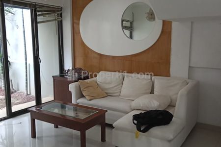 Disewakan Apartemen 2+1 Bedrooms Full Furnished – COSMO PARK THAMRIN (CBD AREA) Jakarta Pusat