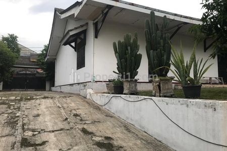 Jual Rumah Tanah Luas di Raya Panggung, Bekasi