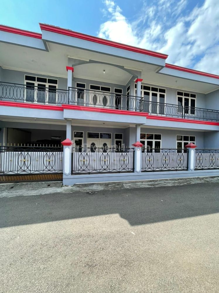 Dijual Cepat Rumah Terawat dan Luas di Komplek Pasir Pogor Kota Bandung