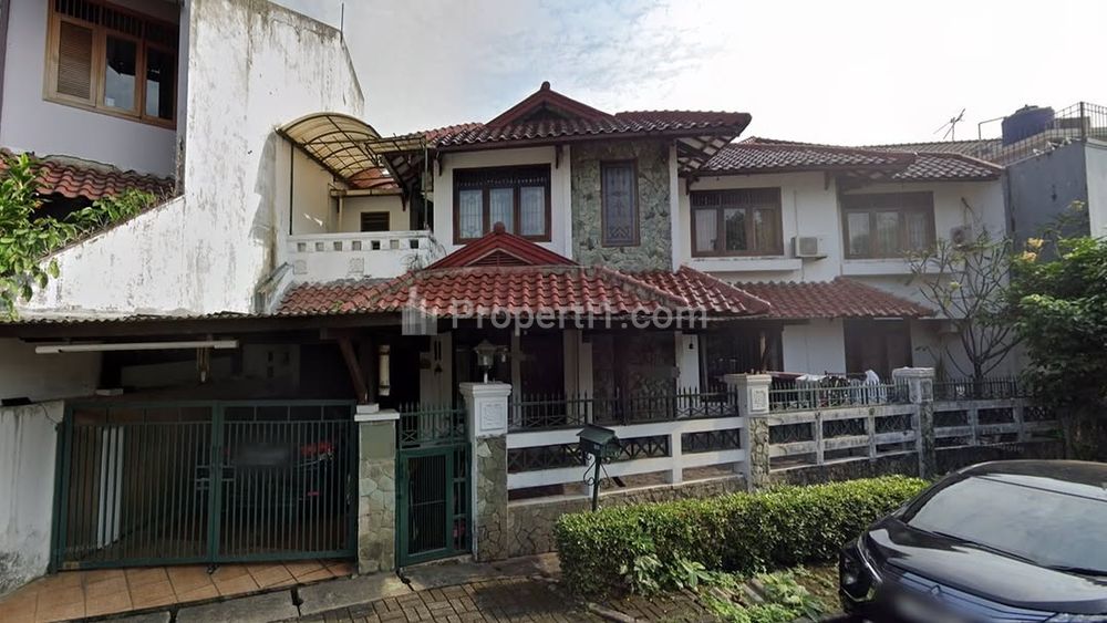 Jual Rumah Dua Lantai di Komplek Puri Cinere Kota Depok