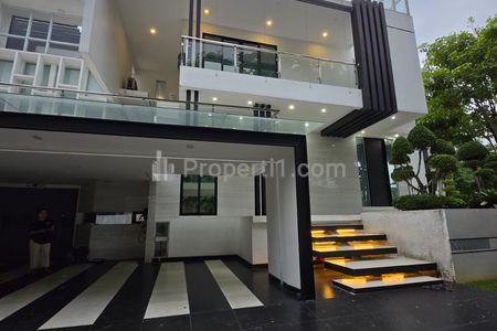 Jual Rumah 3.5 Lantai, Semi Furnished, Ada Private Swimming Pool di Bintaro Jaya Tangerang Selatan