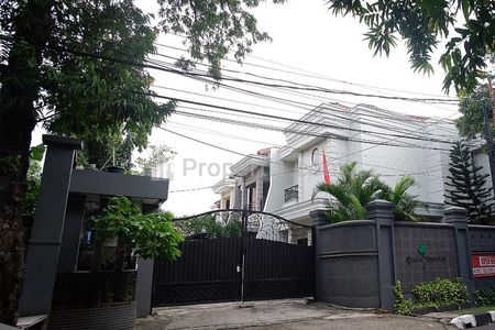 Dijual Rumah Baru 2 Lantai 3 BR, Harga Rugi, Full Marmer di Lebak Bulus, Jakarta Selatan