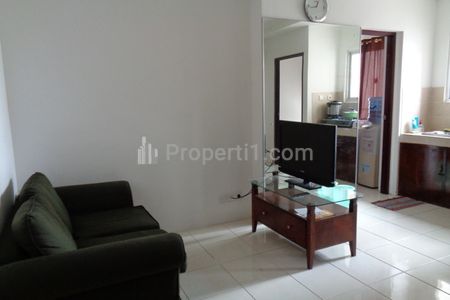 Sewa Apartemen Mediterania Garden Residences 2 Tipe 2+1BR Semi Furnish Luas 53m2