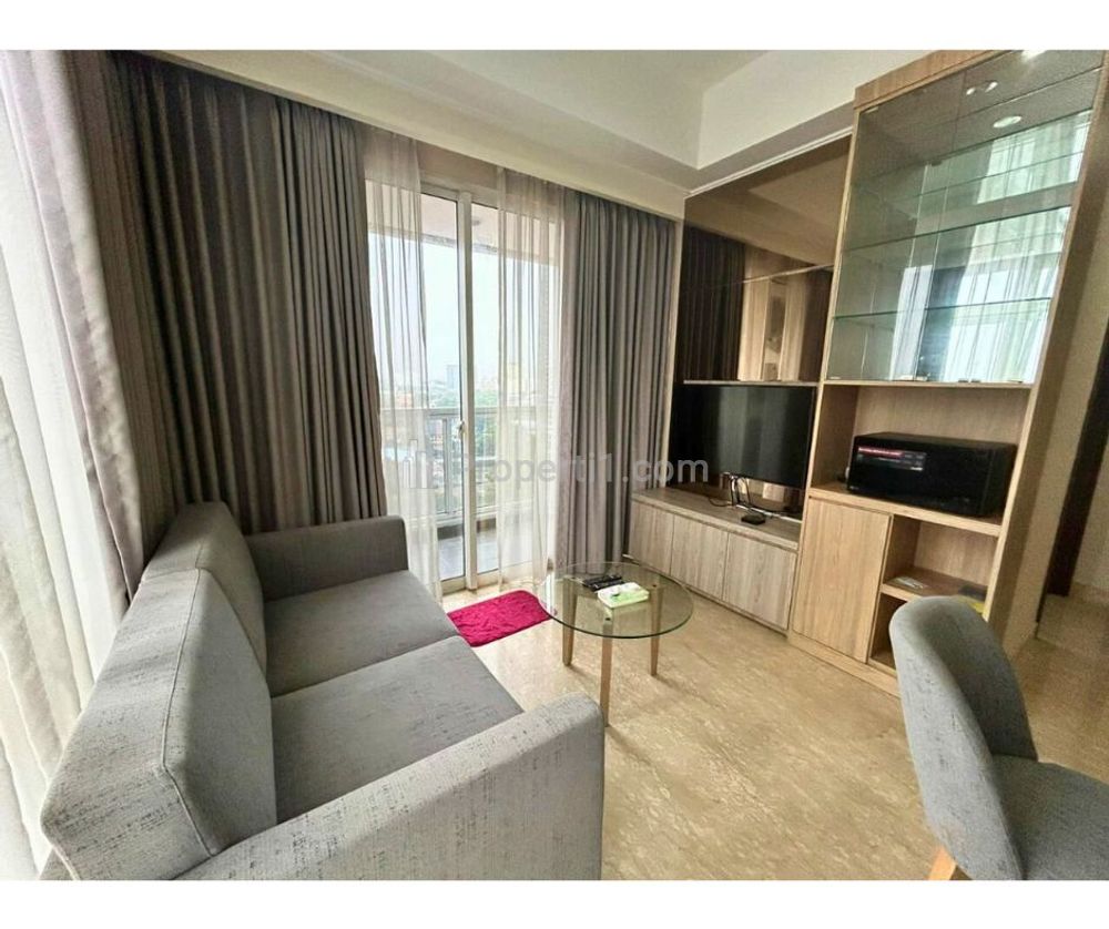 Sewa Apartemen Menteng Park Tipe 2 BR Good Furnished