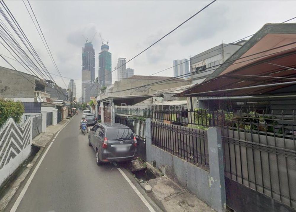 Jual Rumah di Kebon Kacang, Tanah Abang, Jakarta Barat