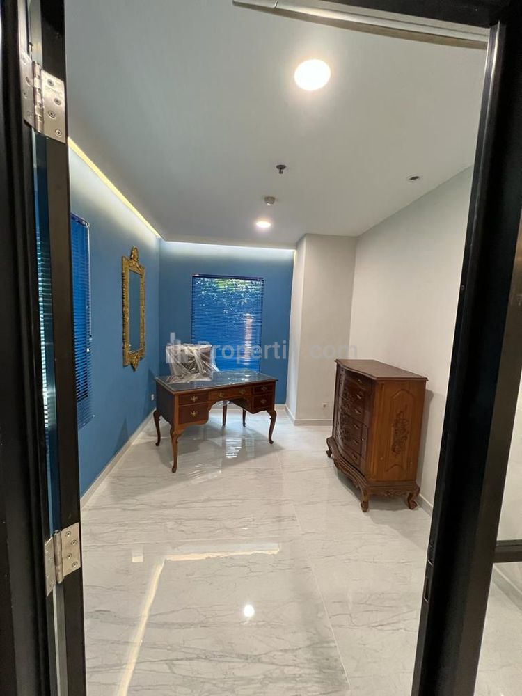 Sewa Apartemen Golfhill Terraces (Bukit Golf) Pondok Indah - 4+1 BR Fully Furnished