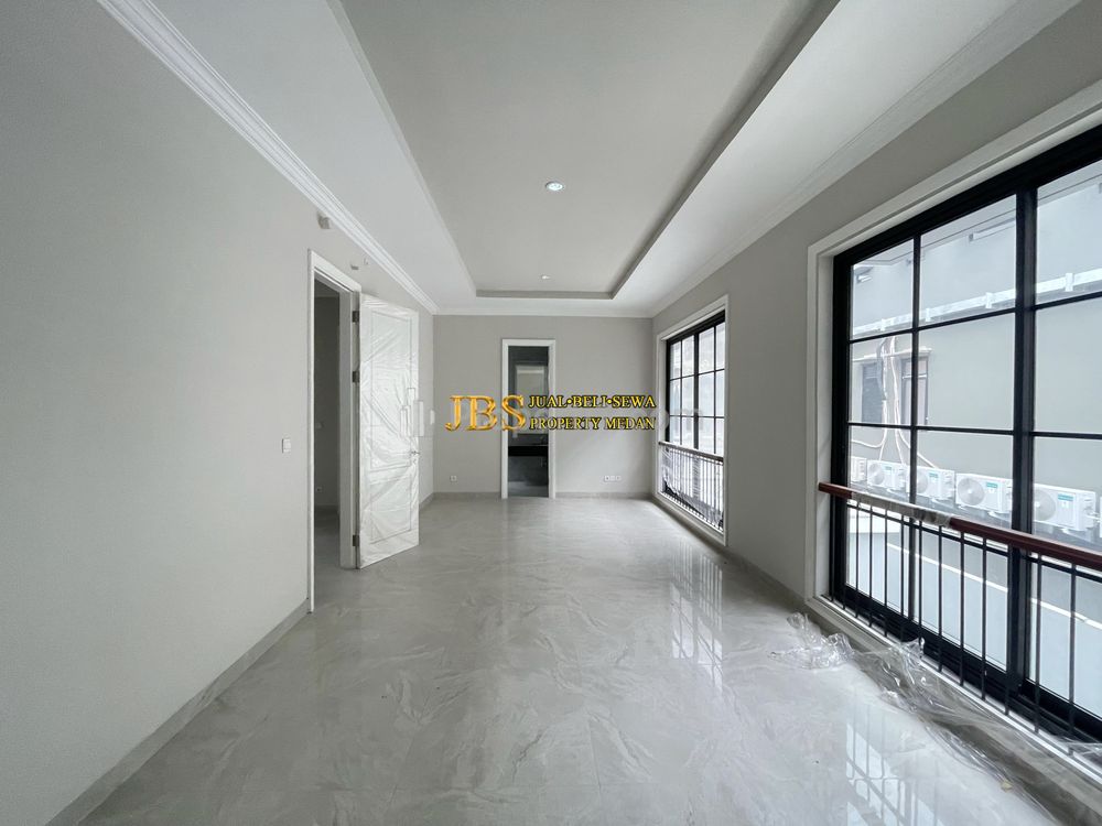 Jual Rumah Siap Huni di Komplek Citraland Helvetia Blok B1 (Dekat Club House)