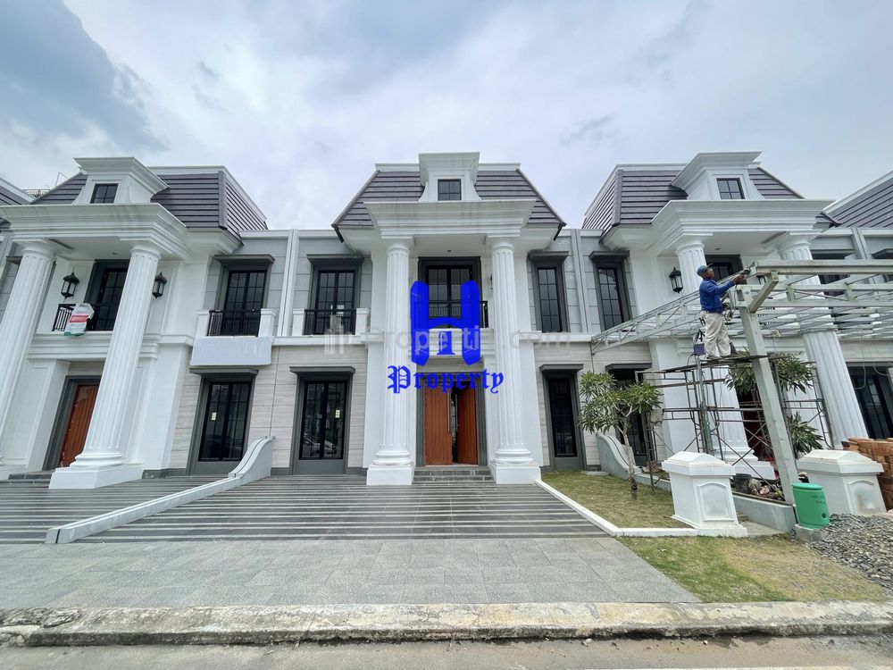 Jual Rumah 2 Tingkat di Komplek Citraland Helvetia Type Florence (Dekat Club House)