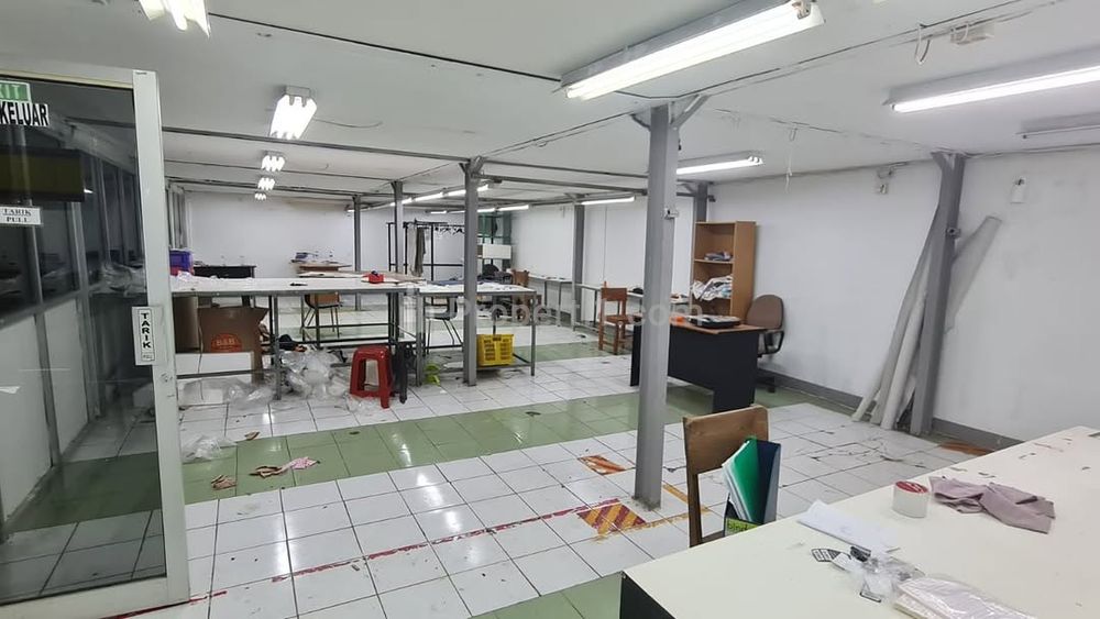 Jual Pabrik Garmen SHM di Kampung Tenjo Ayu Sukabumi