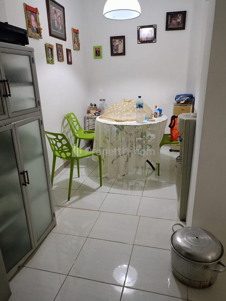 Jual Rumah Hook Siap Huni Area Tajur Halang, 80 Meter ke Jalan Raya Cenderawasih, Bogor