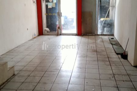 Disewakan Ruko di Tanah Abang, Kebon Melati, Jakarta Pusat