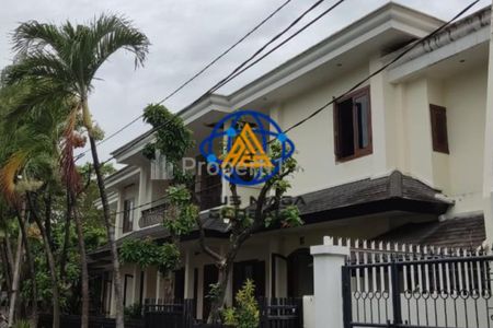 Dijual Rumah di Patra Kuningan Jakarta Selatan Sertifikat SHM