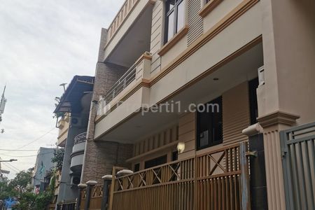 Dijual Rumah Cantik di Pademangan Timur, Jakarta Utara