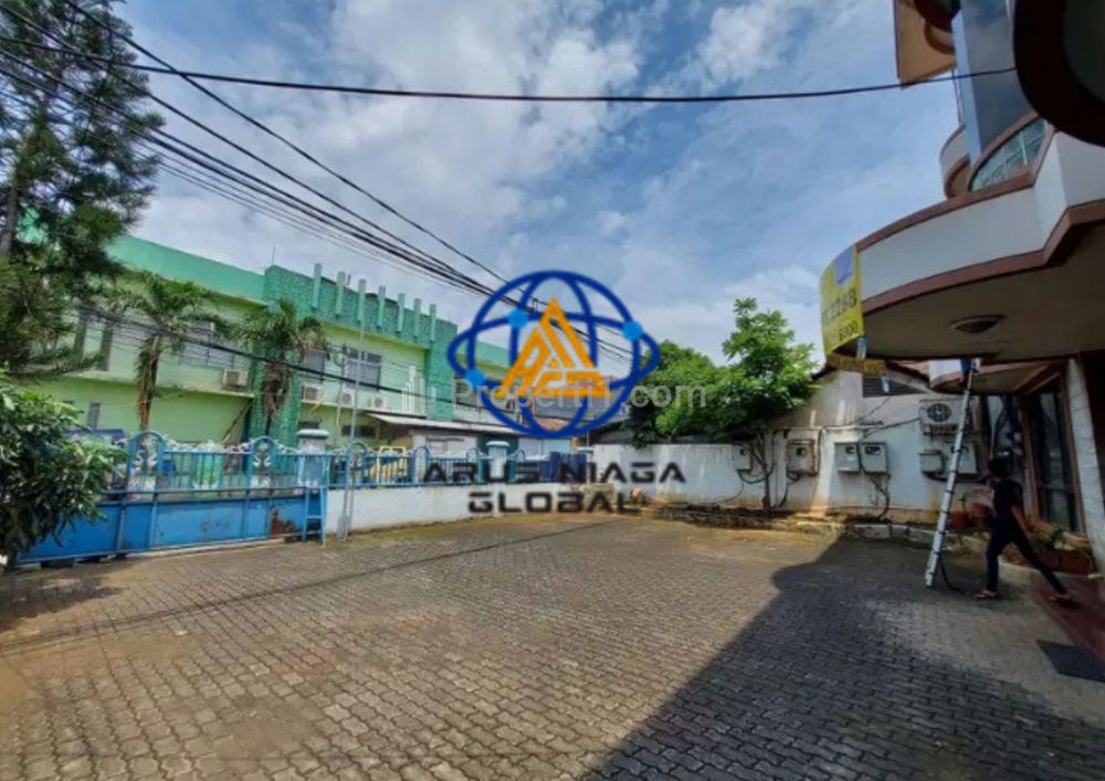 Disewakan Gedung di Cipinang Jatinegara Jakarta Timur, Bersertifikat HGB