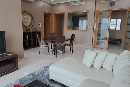 Disewakan Apartment Senayan Residence Strategic Location in South Jakarta - 3+1BR Fully Furnished