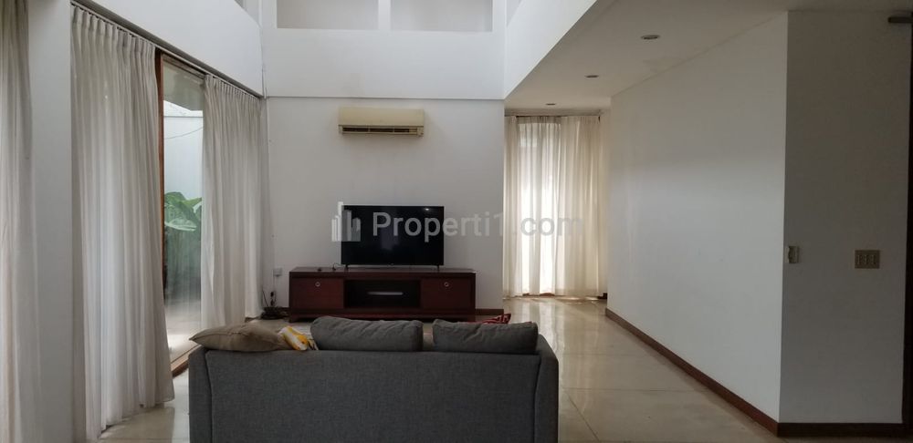 Disewakan Rumah Bagus (Cluster) Kemang Utara Jakarta Selatan