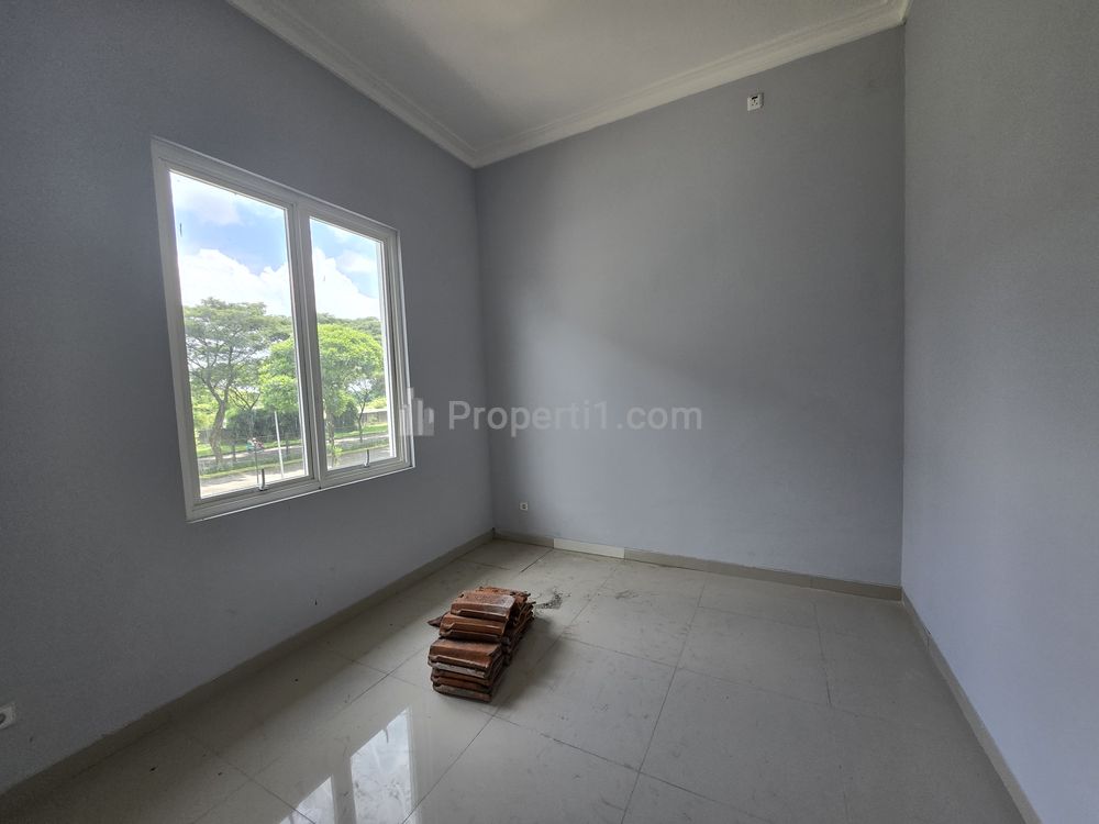 Sewa Rumah Baru Bagus Dekat View Golf Suvarna Sutera Tangerang