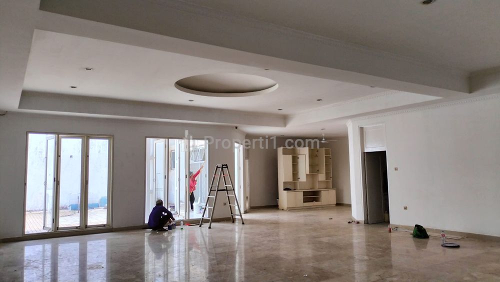 Disewakan Rumah Siap Huni Permata Hijau Jakarta Selatan