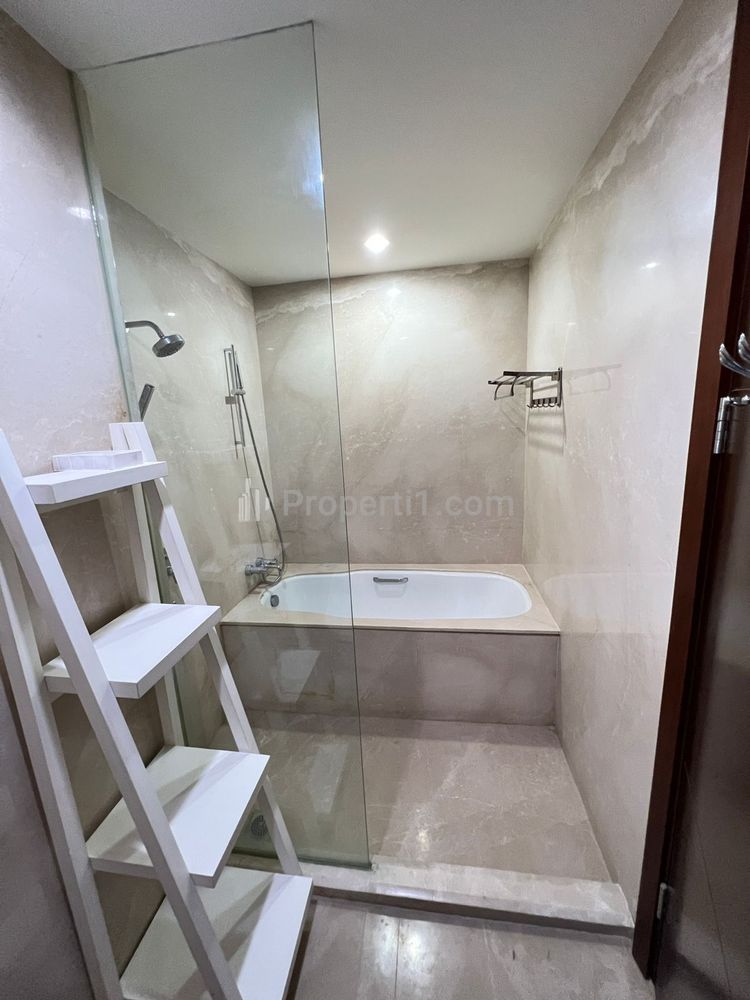 Jual Apartemen Casa Grande Phase 2 Tower Angelo Tipe 3+1BR Full Furnished