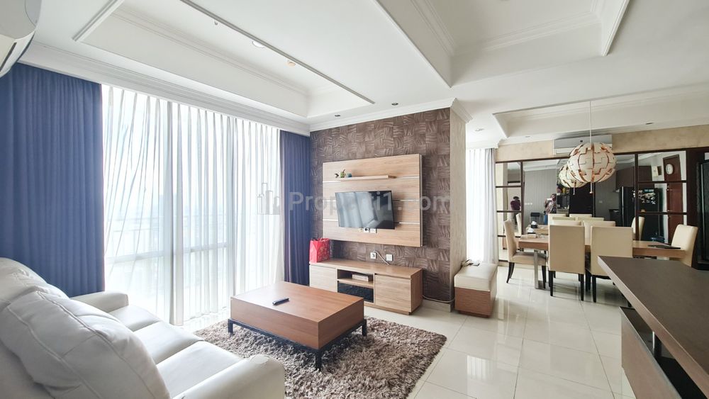 For Rent Apartment Denpasar Residence, Jakarta Selatan - 3+1 BR Furnished