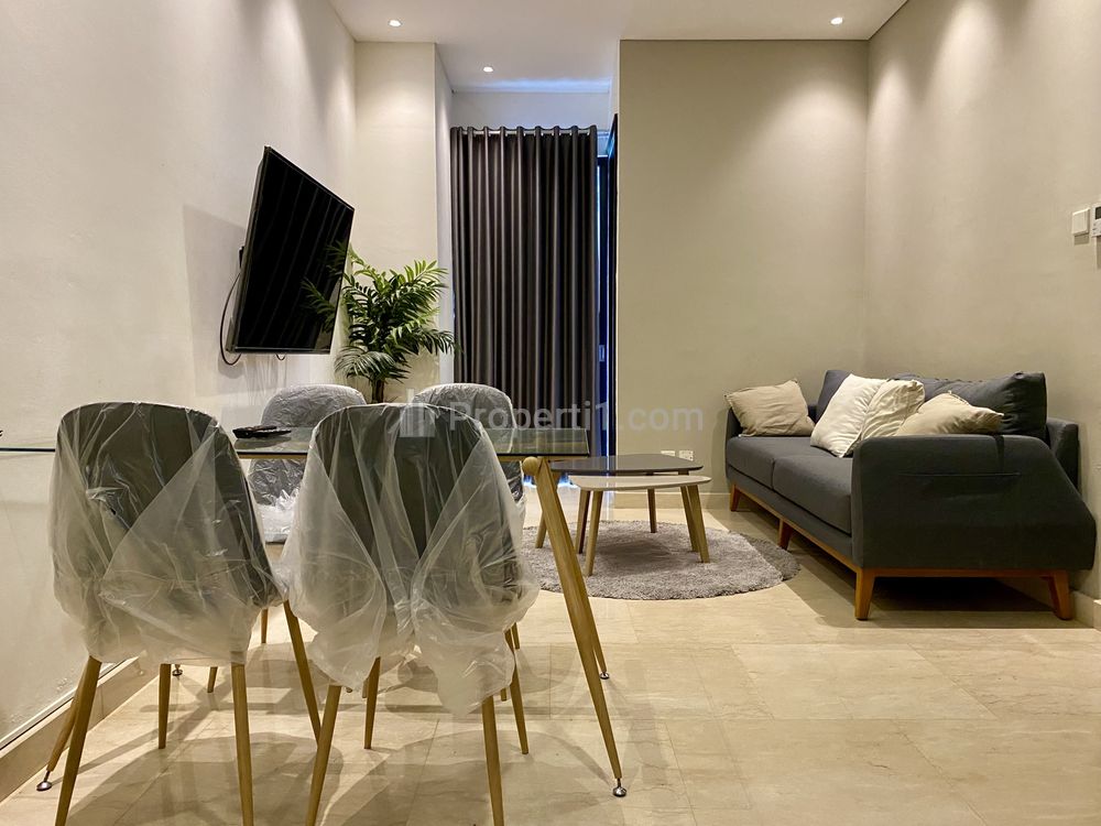 Sewa Apartemen Sudirman Suites 2+1BR Fully Good Furnished - Central Jakarta