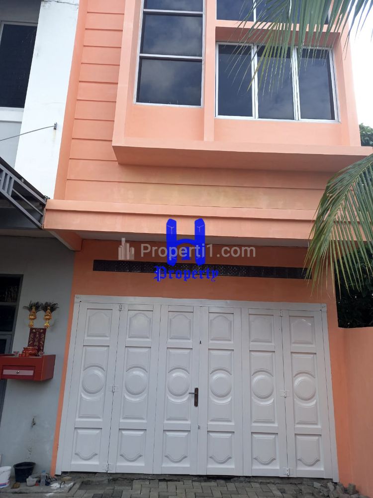 Dijual Rumah 2,5 Tingkat di Komplek Durung Regency Medan Jalan Durung