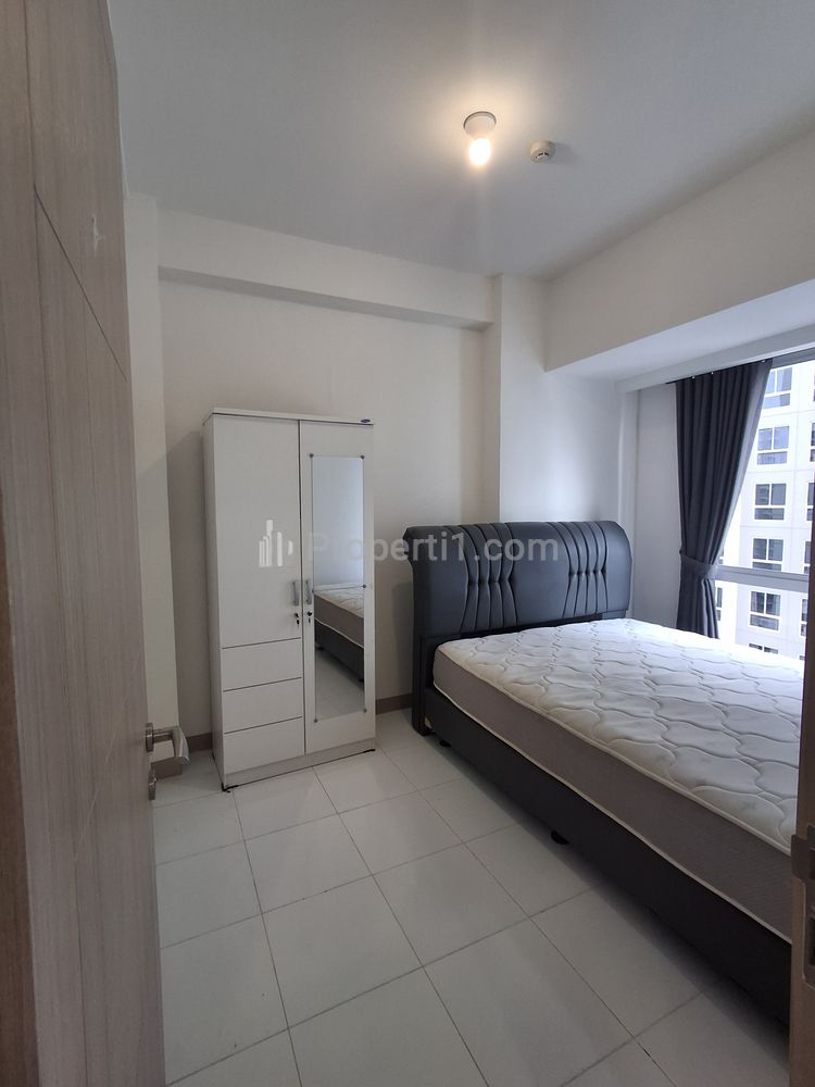 Sewa Apartemen Tokyo River Side PIK 2 Type 2BR Semi Furnish