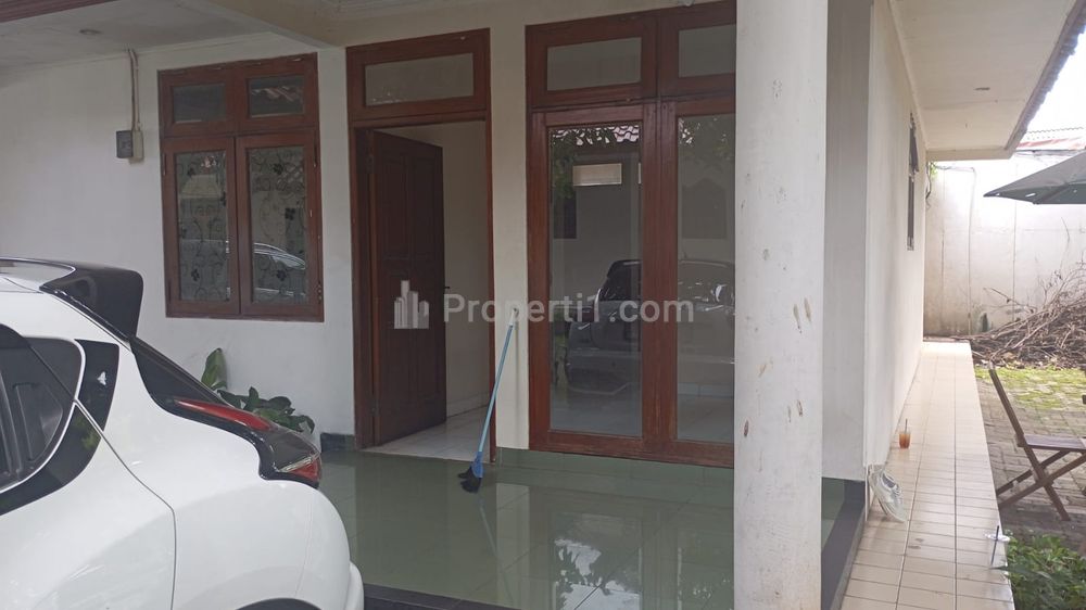 Disewakan Rumah Komplek di Kalibata, Pancoran, Jakarta Selatan