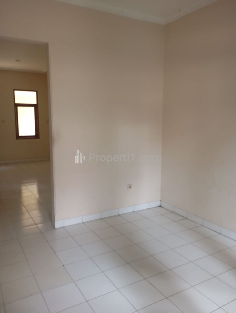 Disewakan Rumah Komplek di Kalibata, Pancoran, Jakarta Selatan