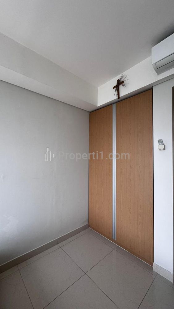 Sewa Apartemen Gold Coast PIK - 2 BR Semi Furnished