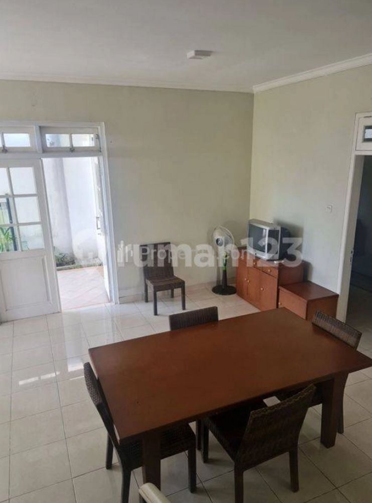 Dijual Rumah Cantik Siap Huni 4 Kamar Tidur di Nirwana Residence Bogor