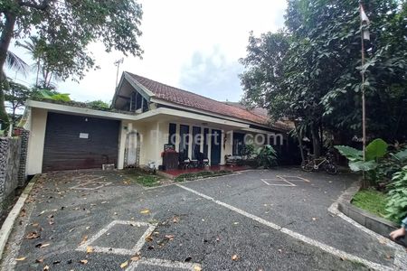 Jual Rumah Sangat Strategis di Jalan Raya Pajajaran Kota Bogor