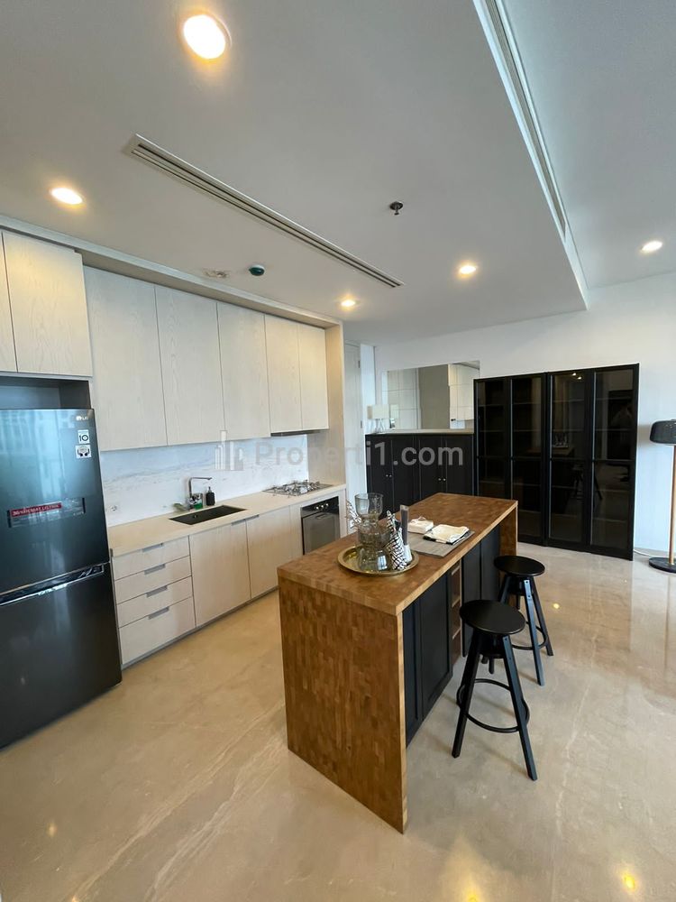 For Lease Izzara Simatupang Apartment 3 Bedrooms Fully Furnished