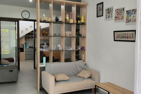 Jual Rumah Cantik Nyaman TKI (Taman Kopo Indah) 1 Bandung Siap Huni