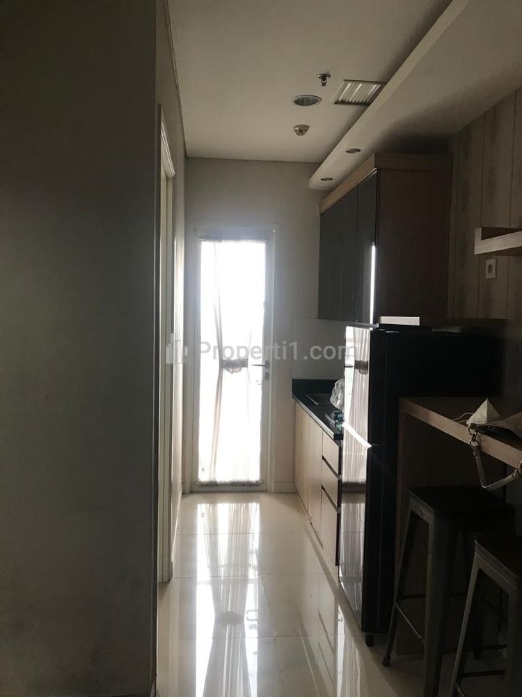 Disewakan Apartemen Madison Park 1 Kamar Furnished Dekat Mall Central Park, Taman Anggrek, Kampus, Perkantoran, RS, Tol