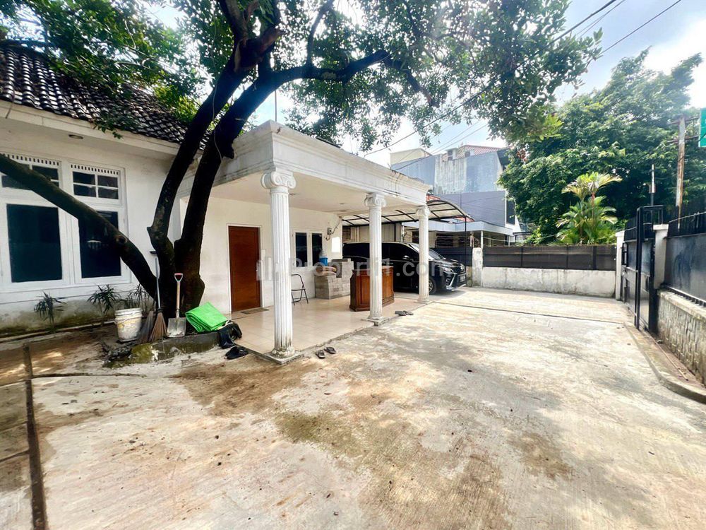 Disewakan Rumah di Jl. Syamsu Rizal, Menteng, Jakarta Pusat