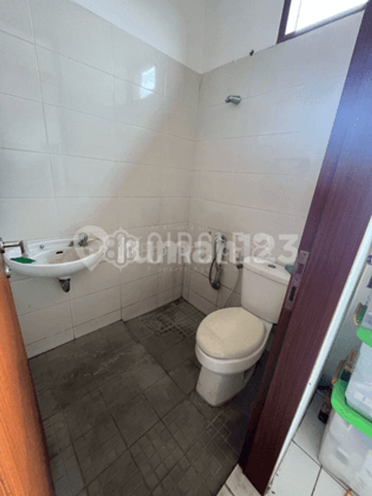 Dijual Ruko Mantap 2 Lantai Strategis Cocok untuk Berbisnis di Rancasari, Bandung