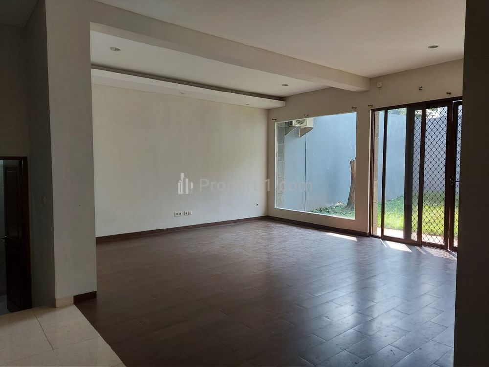 Disewakan Rumah di Telaga Golf, BSD, Tangerang Selatan