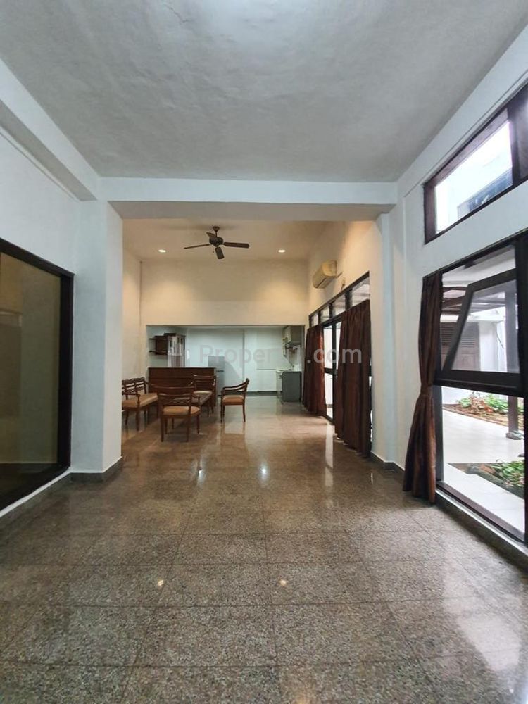 Disewakan Rumah Besar di Menteng, Jakarta Pusat