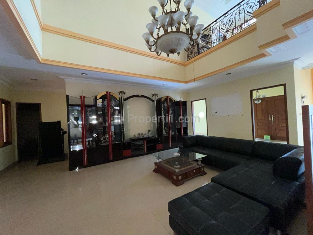 Dijual Rumah Besar Mewah Lux di Pasteur Bandung