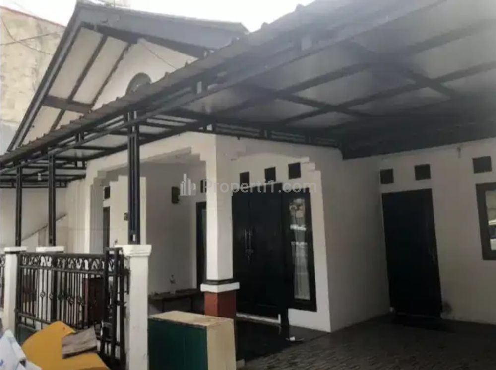 Dijual Rumah Asri di Cijaura Margacinta Bandung