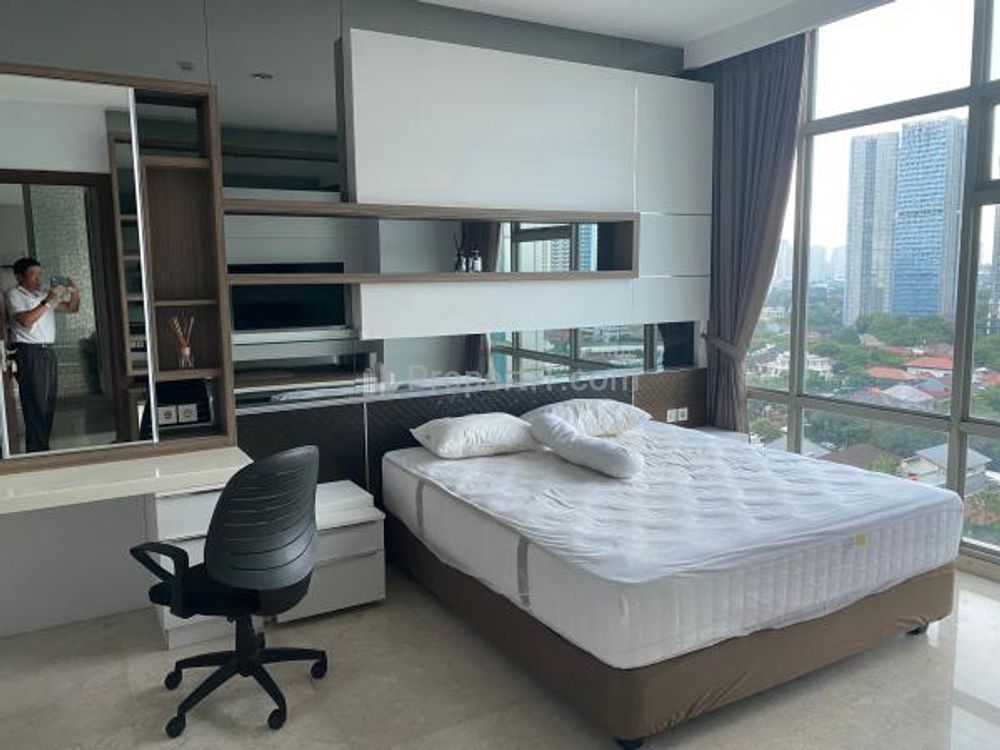 Sewa Apartemen Essence Darmawangsa Tower East Jakarta Selatan - 2+1 Beddroom + Study Room Full Furnised