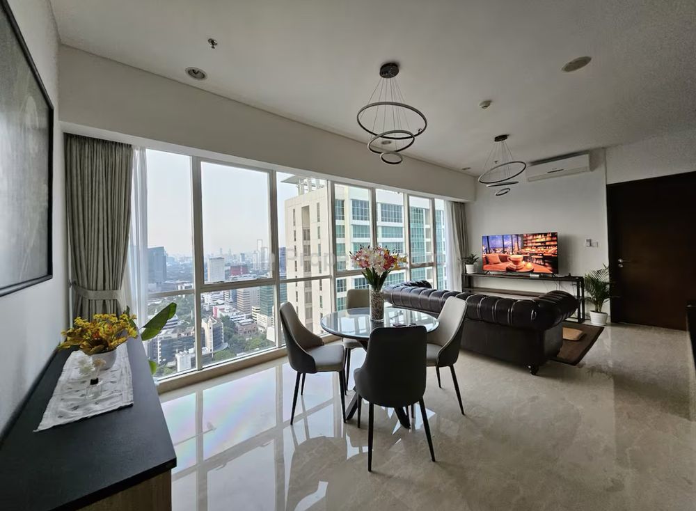 Sewa Apartemen Mewah Setiabudi Sky Garden 3+1BR Fully Furnished dan View Cantik