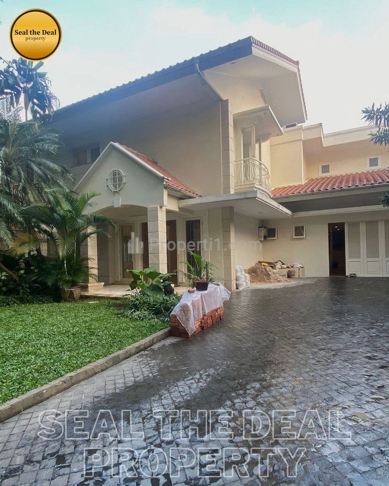 Disewakan Rumah Mewah di Senopati/Selong Kebayoran Baru Jakarta STD422