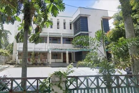 Jual Gedung 3 Lantai Ex Sekolah di Coblong, Bandung
