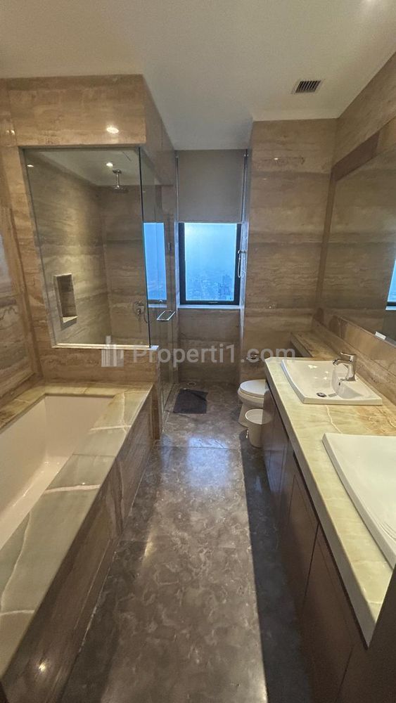 Jual Apartemen District 8 Senopati SCBD - 2+1 Bedroom Full Furnished