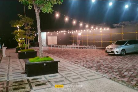 Jual Tanah Bonus Restoran di Jalan Pahlawan, Pusat Kota Lamongan