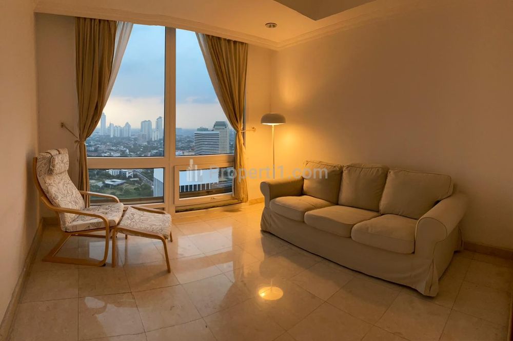 For Rent Luxurious Apartment at Sudirman Mansion SCBD Type 3+1BR Full Furnished - Strategic Location in South Jakarta