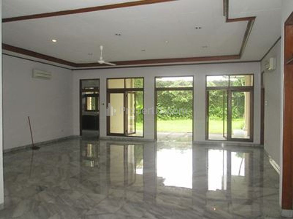 Dijual Individual House di Cipete Utara, Kebayoran Baru, Jakarta Selatan